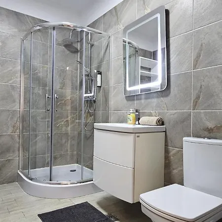 아파트 Promenada Front Pool & Indoor Outdoor Pool *