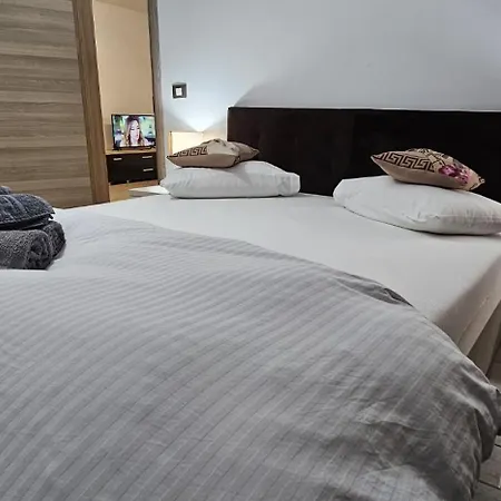 Promenada Front Pool & Indoor Outdoor Pool Daire *