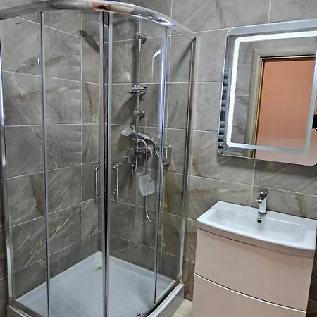 Promenada Front Pool & Indoor Outdoor Pool Apartment Navodari
