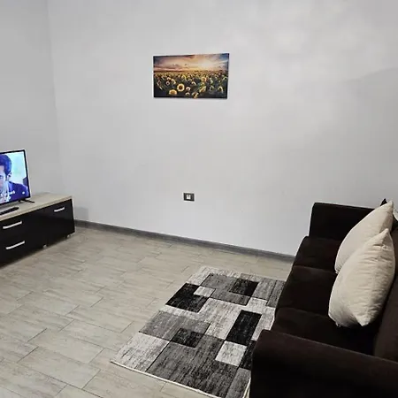Promenada Front Pool & Indoor Outdoor Pool