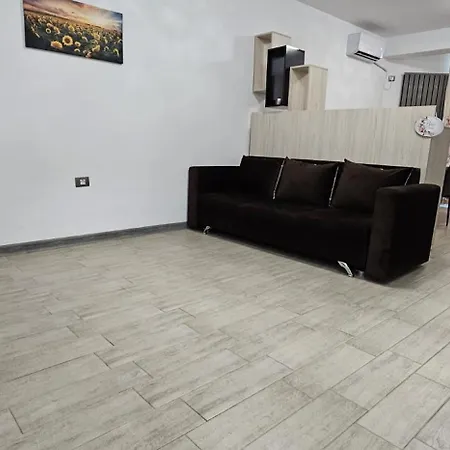 Promenada Front Pool & Indoor Outdoor Pool